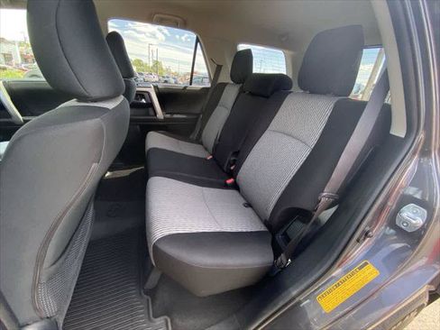 Certified 2022 Toyota 4Runner SR5 AWD/4WD image 21