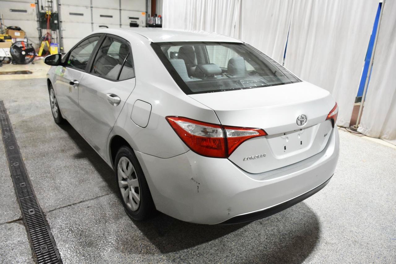Used 2016 Toyota Corolla LE FWD image 4