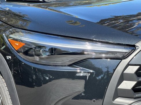 New 2026 Toyota Corolla Cross XLE FWD image 32