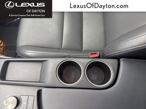 Used 2016 Lexus IS 300 AWD image 31