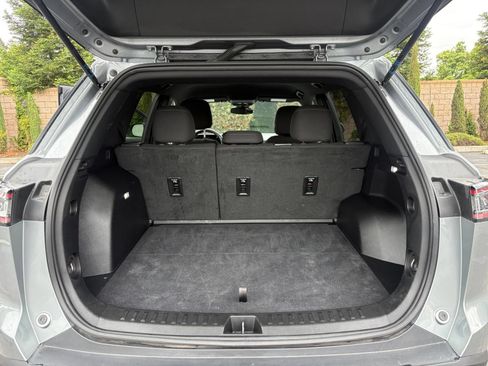 Used 2025 Chevrolet Equinox LT FWD image 31