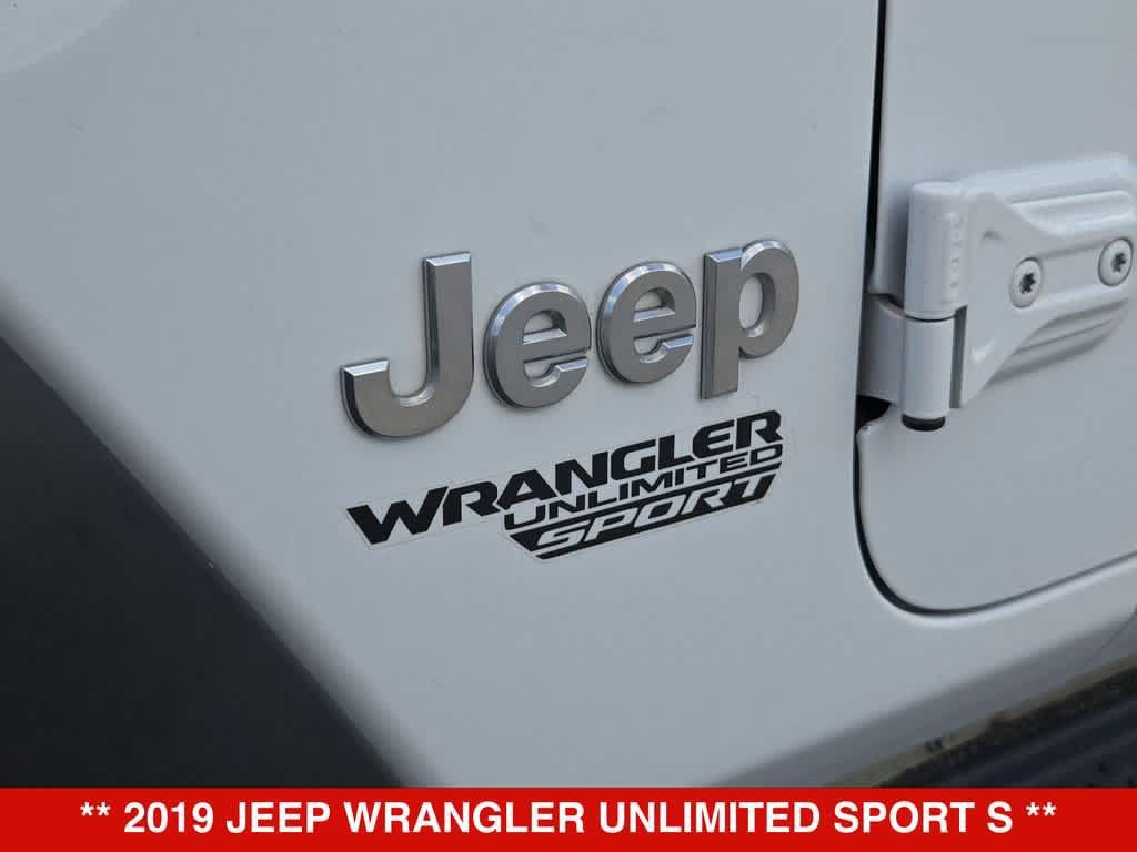 Used 2019 Jeep Wrangler Unlimited Sport S AWD/4WD image 12