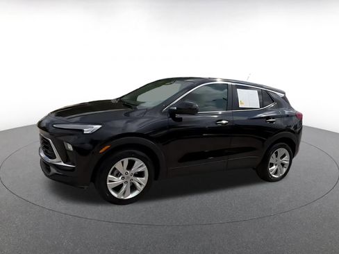 Used 2025 Buick Encore GX Preferred FWD image 8