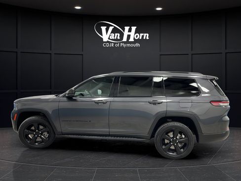 Used 2024 Jeep Grand Cherokee L Limited w/ Luxury Tech Group II AWD/4WD image 6