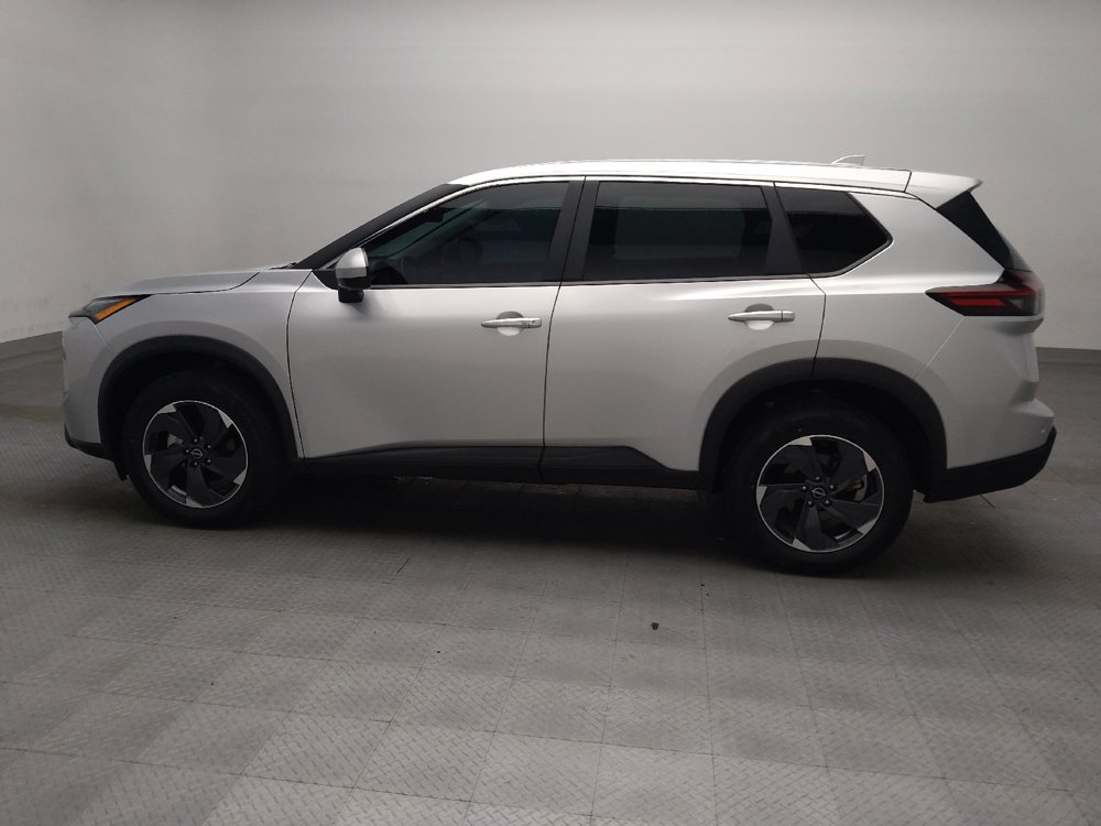 Used 2025 Nissan Rogue SV AWD/4WD image 3