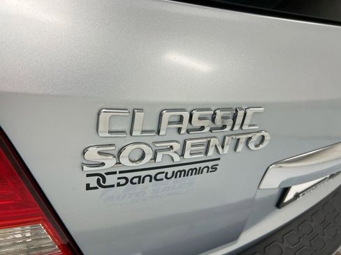 Used 2008 Kia Sorento 2WD image 24