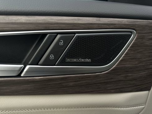 New 2026 Volkswagen Atlas SEL Premium R-Line image 25