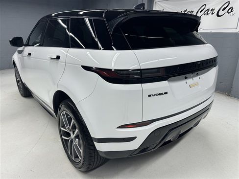 Used 2024 Land Rover Range Rover Evoque Dynamic SE AWD/4WD image 4