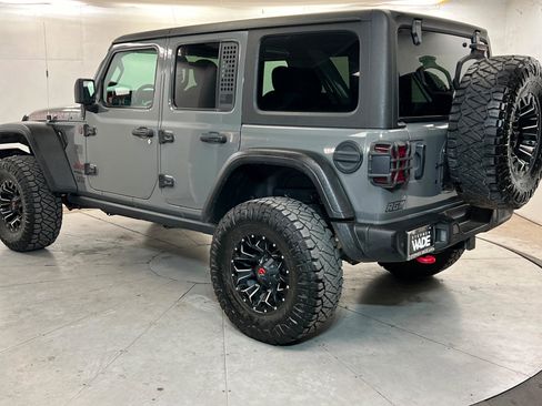 Used 2021 Jeep Wrangler Unlimited Rubicon image 3