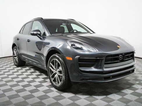 Used 2026 Porsche Macan Turbo AWD/4WD image 33