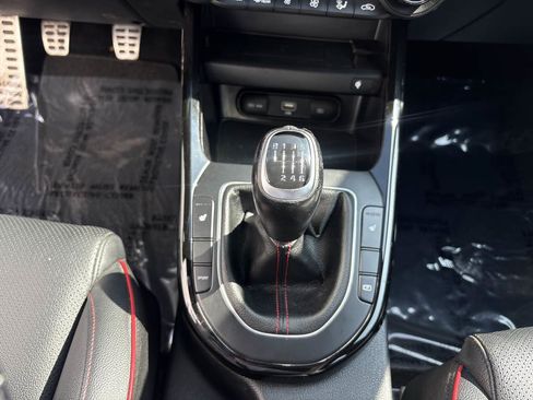 Used 2022 Kia Forte GT FWD image 27