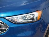 Used 2021 Ford Edge SE image 4