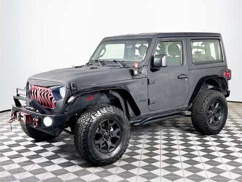 Used 2020 Jeep Wrangler Sport image 4
