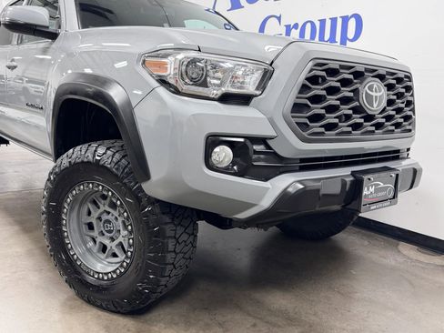 Used 2021 Toyota Tacoma TRD Off-Road image 22