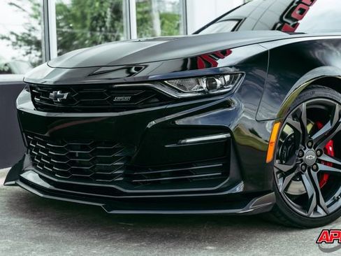 Used 2022 Chevrolet Camaro SS RWD image 24