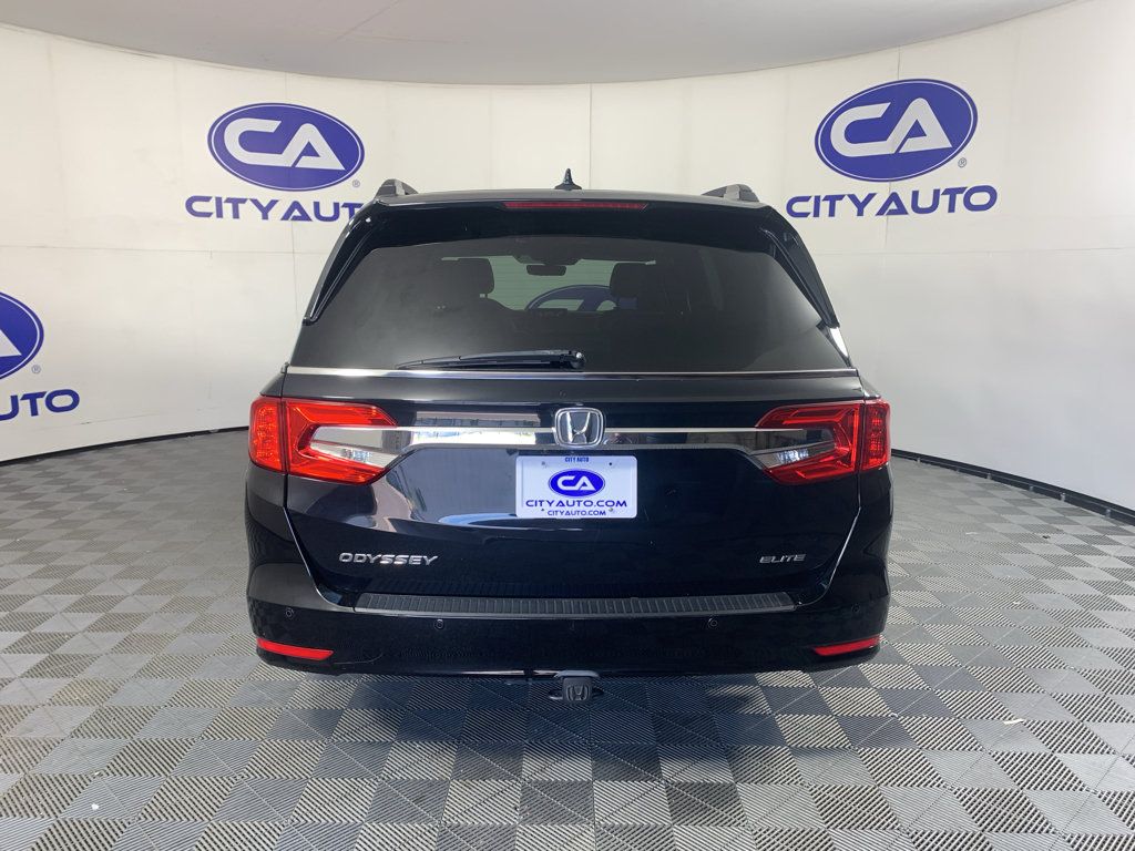 Used 2020 Honda Odyssey Elite image 4