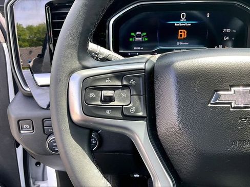 Used 2023 Chevrolet Silverado 1500 RST AWD/4WD image 23