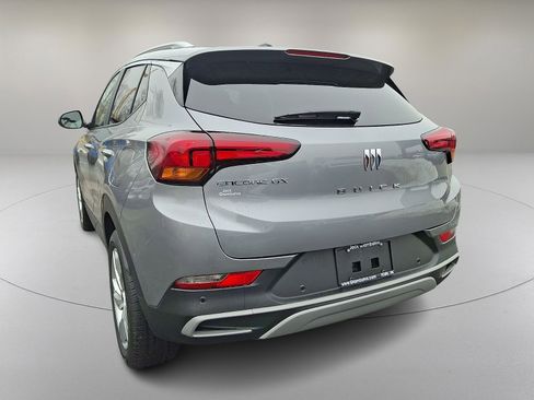 Used 2024 Buick Encore GX Preferred w/ Advanced Technology Package image 8