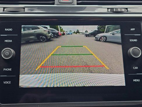Certified 2022 Volkswagen Tiguan SE AWD/4WD image 29