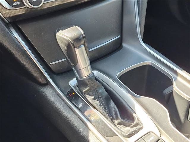 Used 2019 Honda Accord Sport image 10