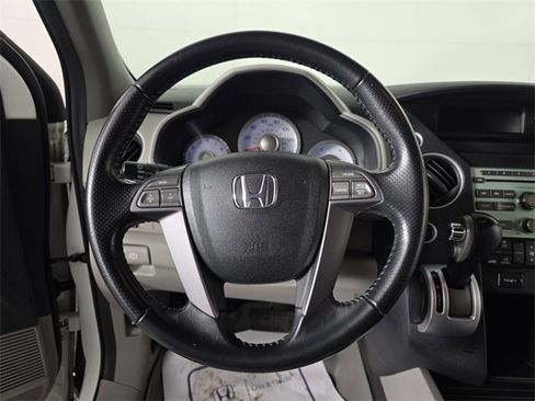 Used 2010 Honda Pilot EX-L image 10