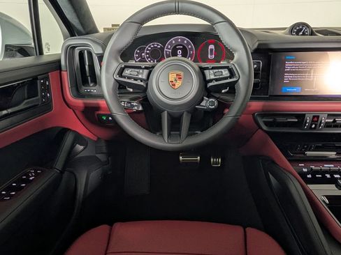 New 2026 Porsche Cayenne GTS AWD/4WD image 21