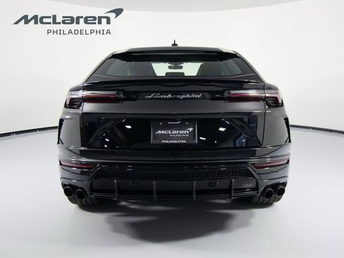 Used 2022 Lamborghini Urus image 6