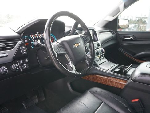 Used 2016 Chevrolet Suburban LTZ image 32