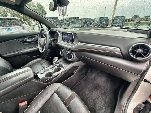 Used 2022 Chevrolet Blazer Premier w/ Enhanced Convenience Package FWD image 28