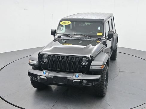 Used 2023 Jeep Wrangler Unlimited w/ Cold Weather Group AWD/4WD image 19
