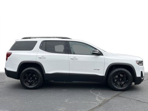 Used 2022 GMC Acadia AT4 w/ Technology Package image 33