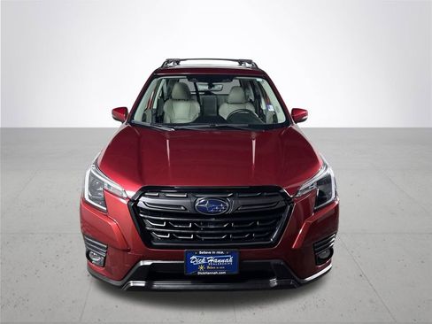 Certified 2022 Subaru Forester Limited image 3