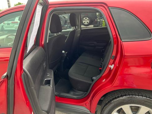 Used 2015 Mitsubishi Outlander Sport ES AWD/4WD image 13