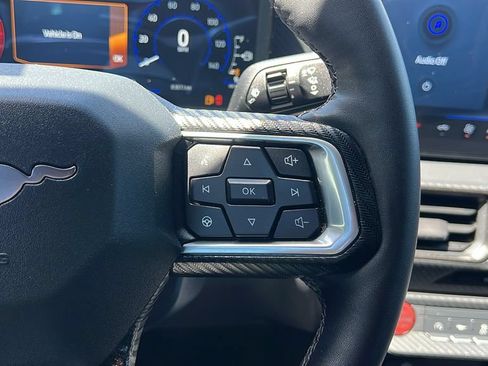Certified 2024 Ford Mustang Coupe RWD image 18
