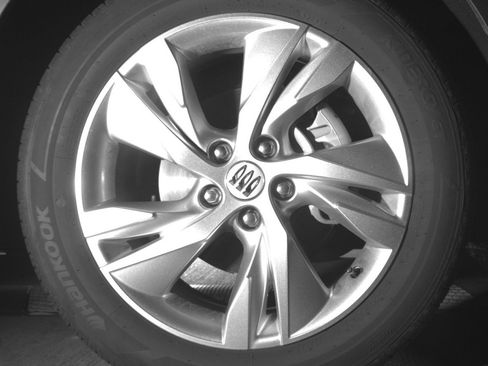 Used 2025 Buick Encore GX Preferred image 13