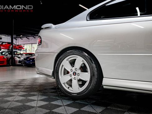 Used 2006 Pontiac GTO RWD image 56