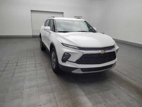 Used 2024 Chevrolet Blazer LT w/ Convenience Package FWD image 13