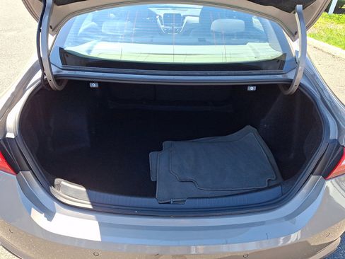 Used 2024 Chevrolet Malibu LT FWD image 18