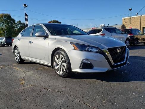 Used 2022 Nissan Altima 2.5 S image 9