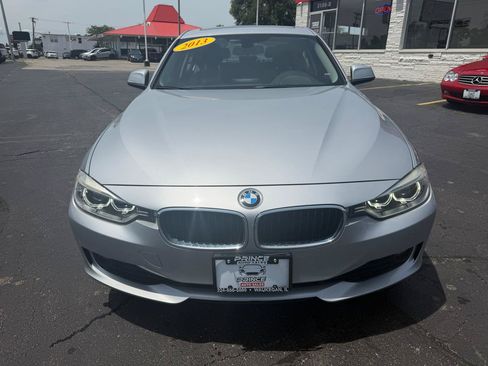 Used 2013 BMW 328i xDrive Sedan AWD/4WD image 2