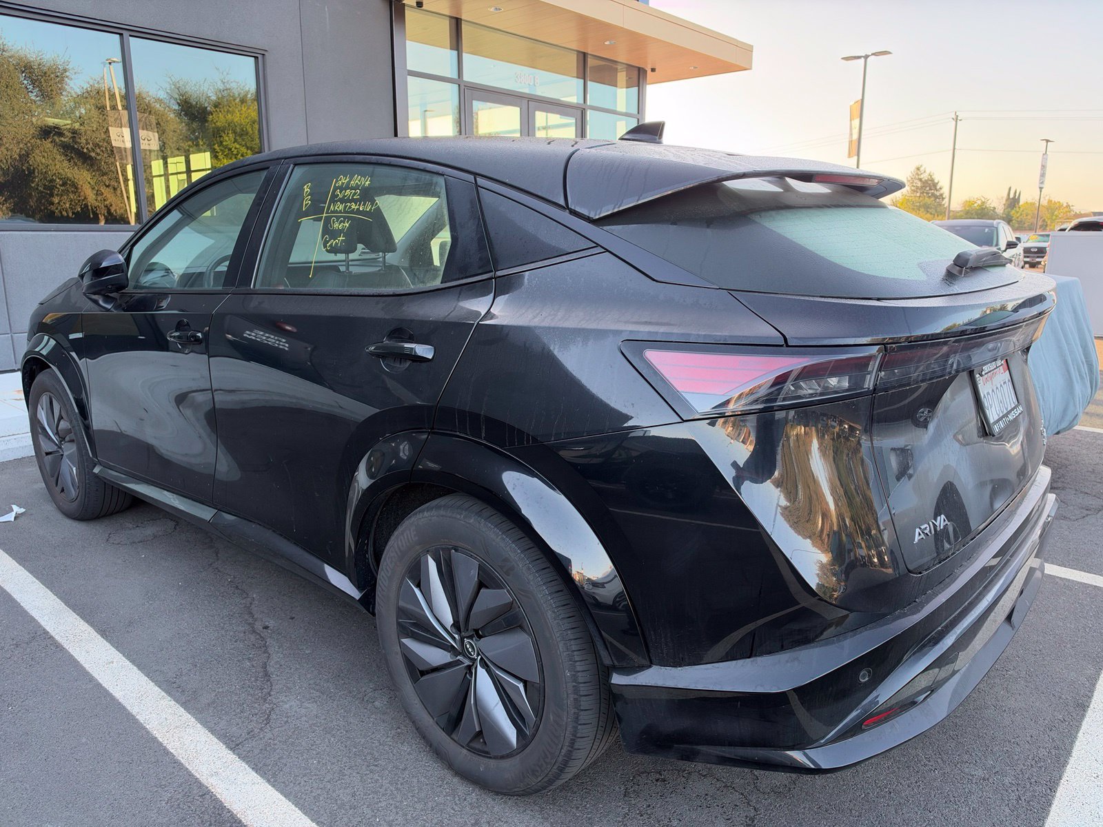 Used 2024 Nissan Ariya AWD image 6