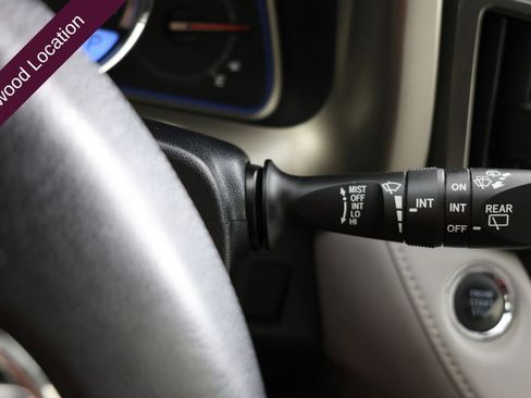 Used 2014 Toyota RAV4 Limited image 27