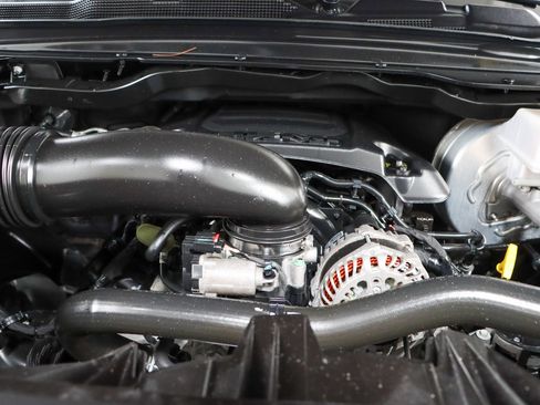 Used 2022 RAM 1500 Big Horn AWD/4WD image 32