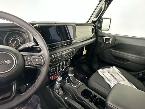 New 2026 Jeep Gladiator Willys image 22