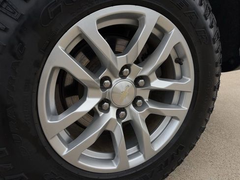 Used 2019 Chevrolet Silverado 1500 LT w/ All-Star Edition image 11