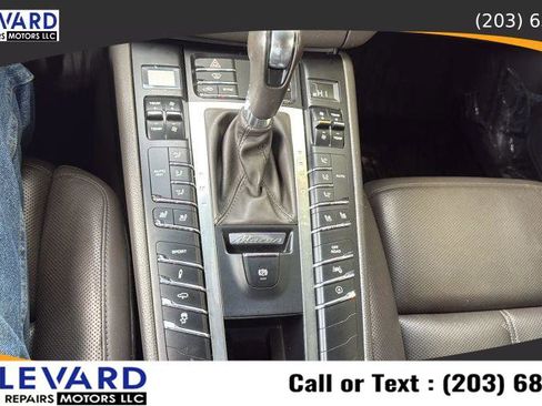 Used 2017 Porsche Macan S image 19