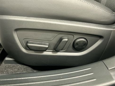 Certified 2025 MAZDA CX-50 AWD 2.5 S w/ Weather Package image 10