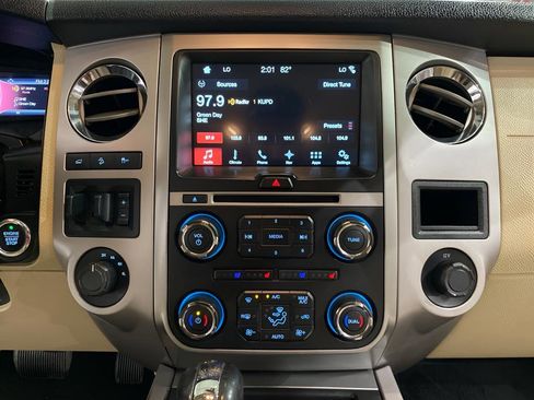 Used 2017 Ford Expedition EL Limited w/ Equipment Group 301A image 14