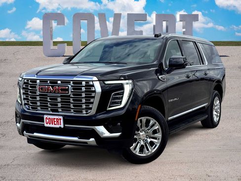 Used 2025 GMC Yukon XL Denali image 1
