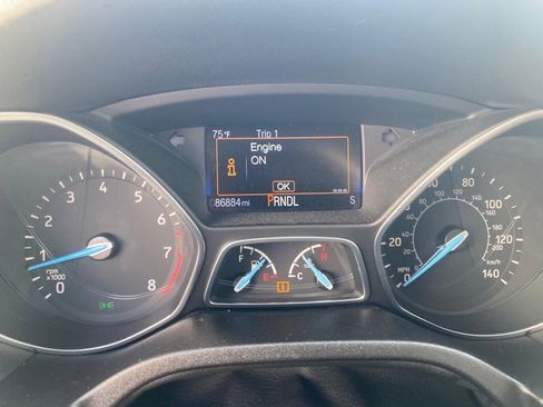 Used 2015 Ford Focus SE FWD image 26